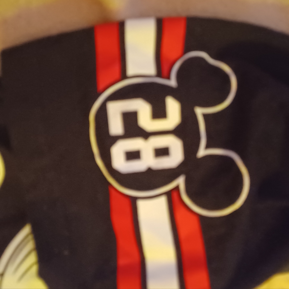 Shirt - Picture 3 of 4